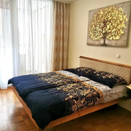 Cozy With Free Parking And Balcony * Ljubljana